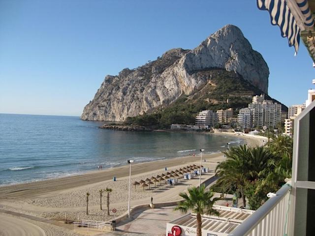 Medi Playa Primera Linea Con Piscina Calp Extérieur photo